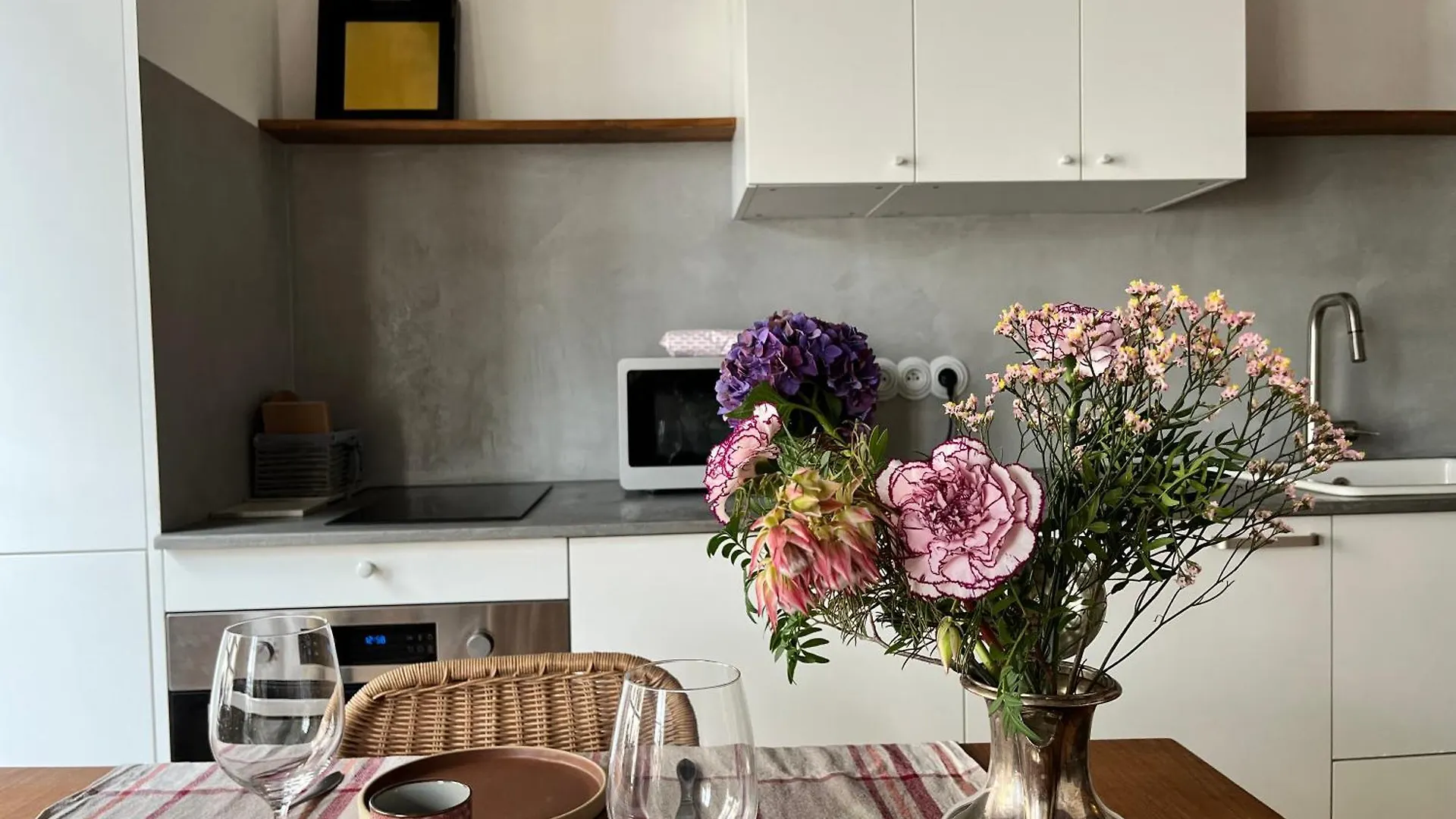Heart Of Le Marais - Modern & Cosy Nest In The Old Parijs